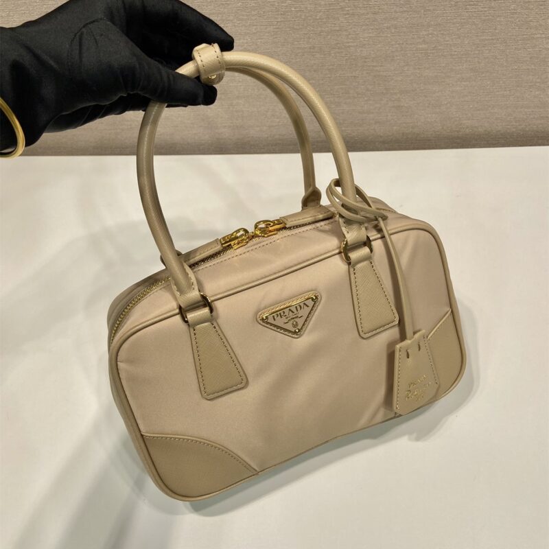 Prada*ReEdition系列手提袋1BB121小号卡其免检版 - Image 3