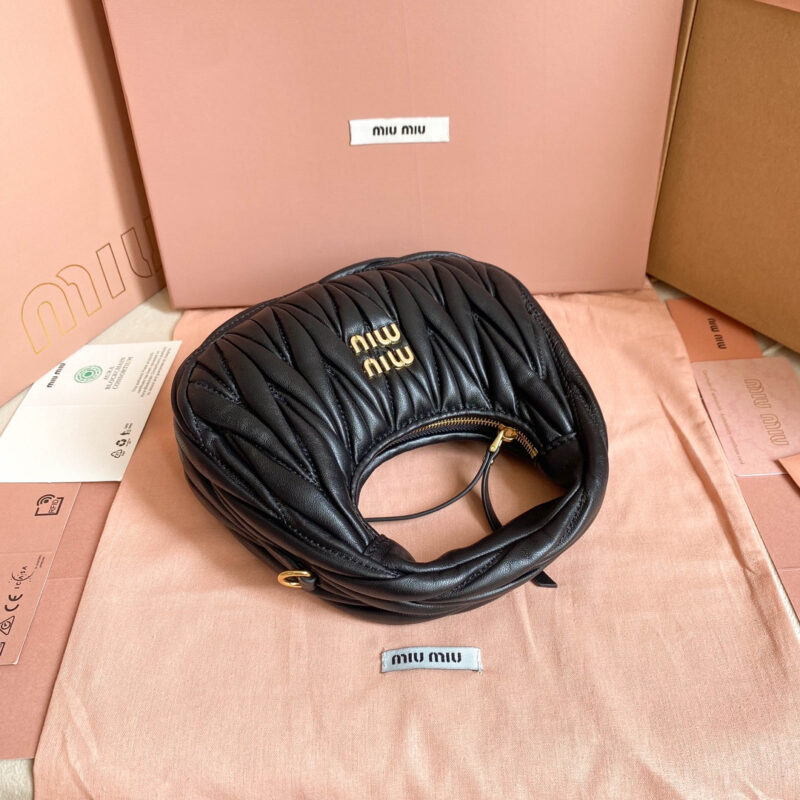 miumiu缪缪*5BP078Mini单肩包黑色免检版 - Image 9