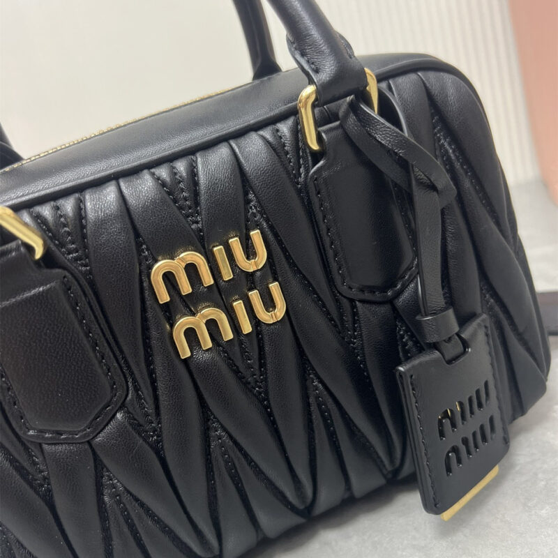 miumiu缪缪TooPretty系列5BB123保龄球手袋黑色 - Image 7