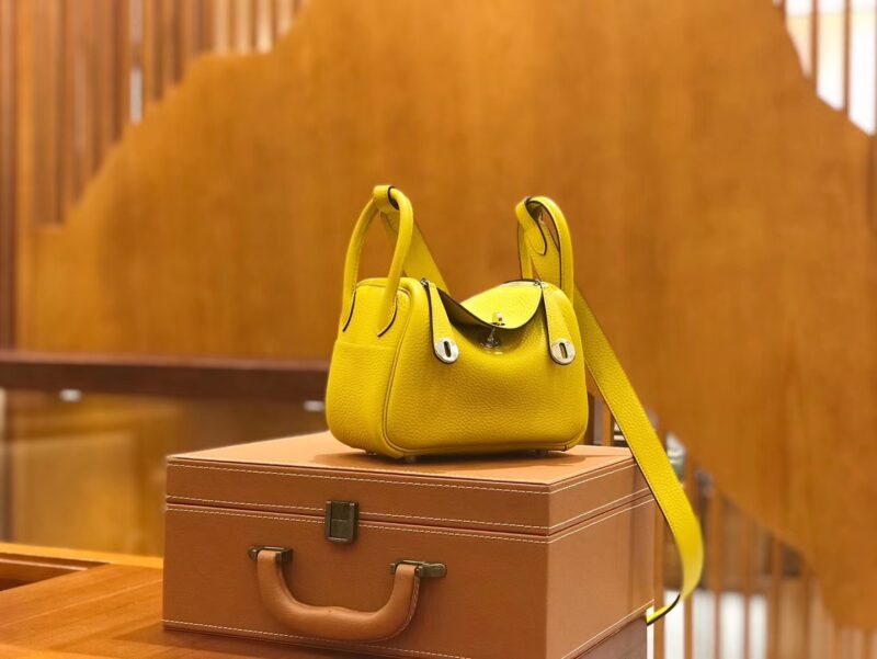 爱马仕 Mini Lindy 18cm TC大牛皮 那不勒斯黄 原版蜜蜡线 顶级手缝工艺 - Image 2