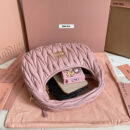 miumiu缪缪*Matelasse系列5BC125手袋浅粉色免检版