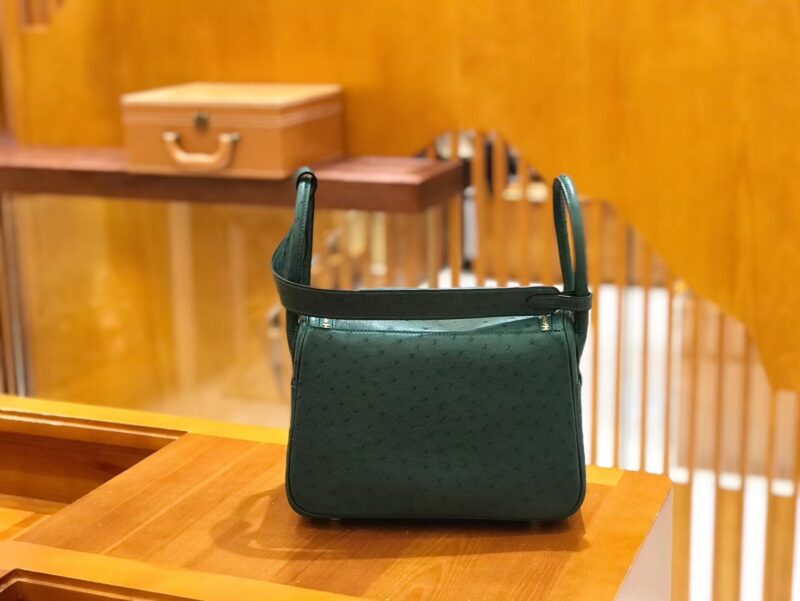 爱马仕 Lindy 26cm 孔雀绿 南非KK级鸵鸟皮 金扣 原版蜜蜡线 顶级手工 - Image 3