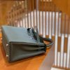 13c4007a8a238b2.jpg 爱马仕 Kelly 25cm Togo 杏仁绿 银扣 全手工缝制 鳄鱼皮高订版本
