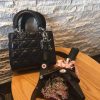 M0532OCAL M900 Dior LADY DIOR黑色小羊皮手提包 徽章戴妃包 黑色