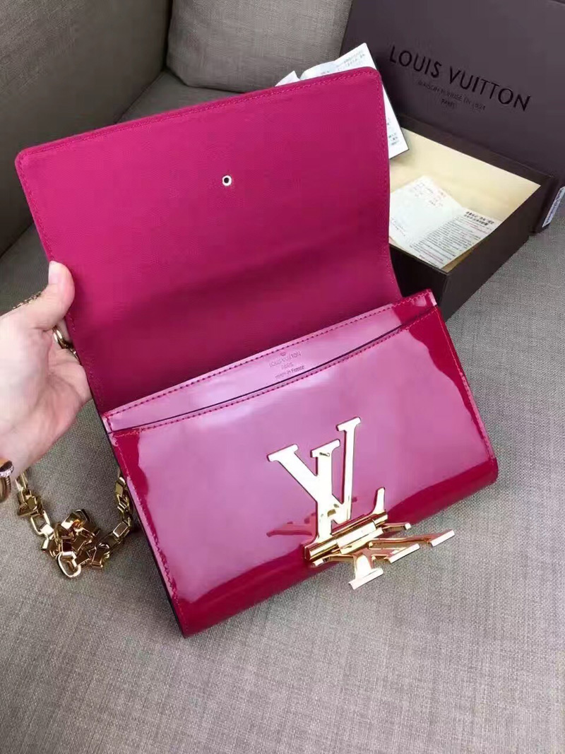 M94270 LouisVuitton 路易威登晚装包系列Vernis漆皮玫红色女式手拿包