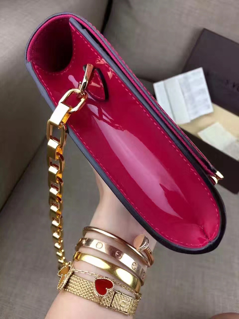 M94270 LouisVuitton 路易威登晚装包系列Vernis漆皮玫红色女式手拿包