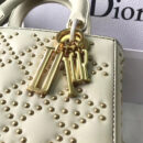 M0579 Dior迪奥 LADY DIOR原色小牛皮柔软手提包 饰钉手提单肩包