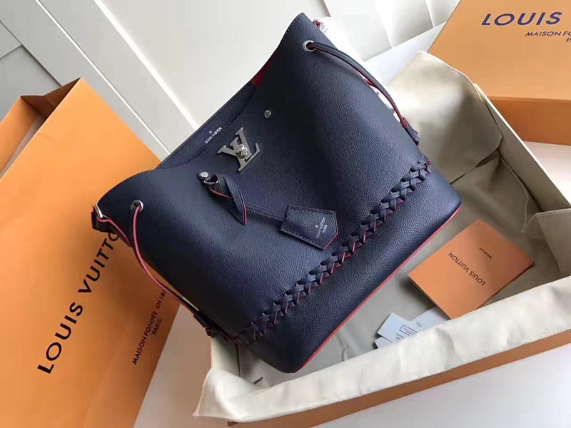 M54681 LV Lockme Bucket 手袋 LV水桶包 LV全皮单肩斜挎包 蓝色