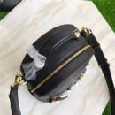FENDI 2017新品 芬迪 女士背包 进口小牛皮铆钉包 双肩包 黑色