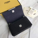 FENDI 芬迪 小牛皮彩色铆钉包 链条包 黑色