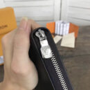 M60305 LV Supreme 联名系列Zippy Organizer 拉链钱夹 LV钱包全开 黑色