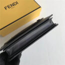FENDI 芬迪 355 升级版BAG BUGS眼睛图案蛇皮鳄鱼皮镶饰手拿包 黑色