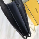 FENDI 芬迪 351 精选小牛皮荔枝纹小恶魔压制立体BAG BUGS眼睛手拿包 灰黑色