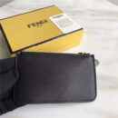 FENDI 芬迪 1513 2017新款女士皮质铆钉装饰短款拉链零钱包 黑色