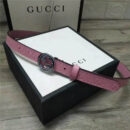 Gucci 新款 进口原版小牛皮压花 女士腰带 双G扣头 双面可用 粉色银扣