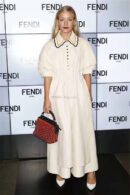 8785 FENDI 芬迪 小牛皮时装秀款 水波纹 手提斜跨肩包 红色