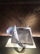 9210M FENDI 芬迪 边缘编织装饰 柔软小牛皮手提包 灰色