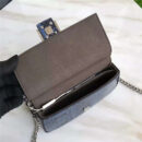 8765C FENDI DOUBLE MICRO BAGUETTE 水蛇皮蟒蛇皮 花朵装饰 红配白