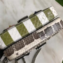 8765C FENDI DOUBLE MICRO BAGUETTE 水蛇皮蟒蛇皮 花朵装饰 绿配白