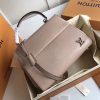 M41300 LV CLUNY MM 中号手袋 LV女包 LV真皮水波纹 LV手提包 奶茶色