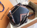 M43448 LV Pochette Metis 中号手袋 LV女包 LV拷花纹理邮差包 LV空姐包