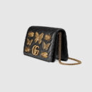 488426 GUCCI GG Marmont系列动物造型铆钉 绗缝皮革 迷你 链条肩背包