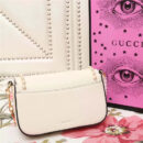 476804 Gucci 秋冬新款 全皮 虎头 珍珠 链条手拎单肩包 白色