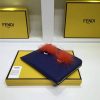0363 FENDI 芬迪 柔软小牛皮 毛绒眼睛 拉链手拿包 蓝色