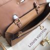 1514902255103800.jpg M54925 LV Pochette City Steamer 手袋 LV2017秋冬新款 LV女包