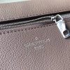 M54877 LV My Lockme 手袋 LV女包 LV全皮空姐包 LV校园包 咖啡色