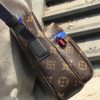 1521079859122004.jpg M43843 LV Messenger 小号邮差包 LV涂层帆布男包 LV男包 LV男士斜挎包