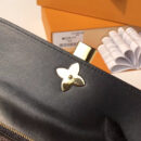 M62577 LV Flower 钱夹 LV女士长款钱包 LV挂锁钱包 黑色