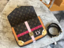M43628 LV POCHETTE METIS 手袋 LV挂锁丝印图案系列 LV女包 LV邮差包