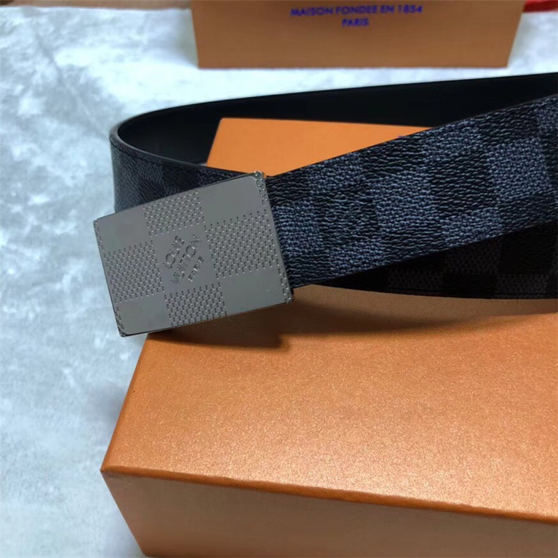 M0023 LV 路易威登 SKYLINE 双面腰带 Damier帆布 不锈钢挂扣 LV皮带 银色
