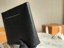 M63268 LV Pochette Cosmos 手袋 LV Dark Infinity黑色小牛皮男包 LV手包