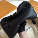 M51823 LV Kasai Clutch LV男包 LV手拿包 LV 粒纹Taurillon皮革手包