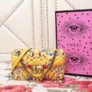 443497 Gucci GG Marmont系列 绗缝 彩色花卉印花 链条肩背包 黄色