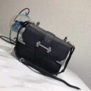 1BA158 Prada普拉达 prada cahier 小牛皮 翻盖带扣 单肩包 黑色