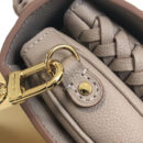 M43941 LV Pochette Metis手袋 LV全皮压花女包 LV邮差包 LV空姐包 咖色
