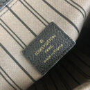 M43942 LV Pochette Metis手袋 LV全皮压花女包 LV邮差包 LV空姐包 黑色