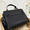 M51395 LV Lockme Ever 手袋 LV女包 进口小牛皮材质 LV转锁翻盖包 黑色