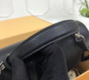 M51395 LV Lockme Ever 手袋 LV女包 进口小牛皮材质 LV转锁翻盖包 黑色