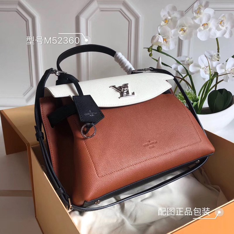 M52360 LV Lockme Ever 手袋 LV女包 进口小牛皮材质 LV转锁翻盖包 焦糖色
