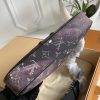 1542256455190400.jpg M44165 LV ALPHA 信差袋 LV男包 Galaxy帆布太空银河系列男包 LV相机包