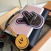 M52514 LV TWIST 中号手袋 LV扭锁包 V for Vuitton图案Epi皮革女包 LV女包