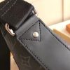 1544501769117597.jpg M44223 LV Odyssey 小号邮差包 LV男包 Monogram Eclipse帆布 LV邮差包