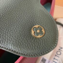 M51779 LV CAPUCINES PM 中号手袋 LV女包 Taurillon皮革 LV单肩斜挎包 红色