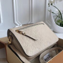 M44072 LV Pochette Metis 手袋 LV全皮压花女包 LV邮差包 LV空姐包 米色