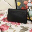 527857 GUCCI 2018秋冬 咆哮虎头装饰 翻盖 肩背包 黑色
