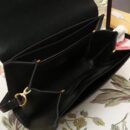 527857 GUCCI 2018秋冬 咆哮虎头装饰 翻盖 肩背包 黑色